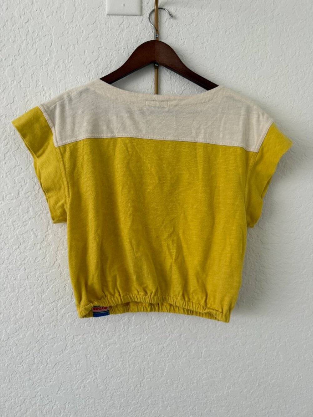 MOTHER "The Snipper" Tee – Primrose Wash – M- Honeybutter Yellow/Cream - Picture 5 of 12